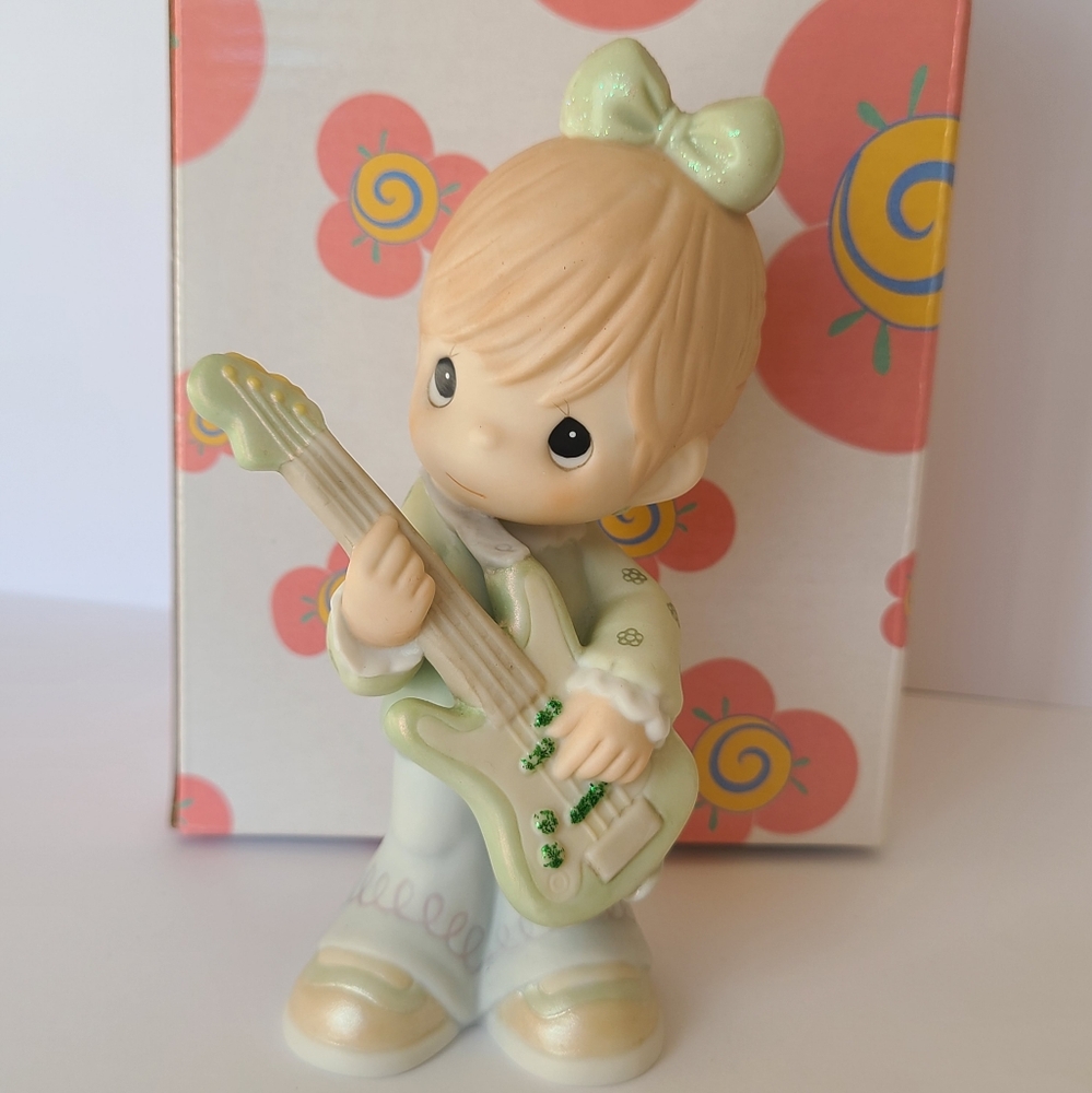 Precious Moments Guitarist Musician Girl Friends Porcelain Collectible Figurine